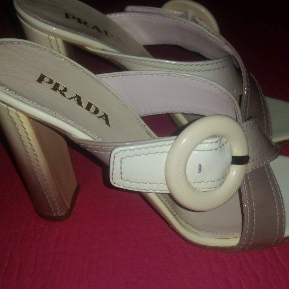 Prada Milano Vernice Block Heel Pumps Size 37 - Picture 4 of 6